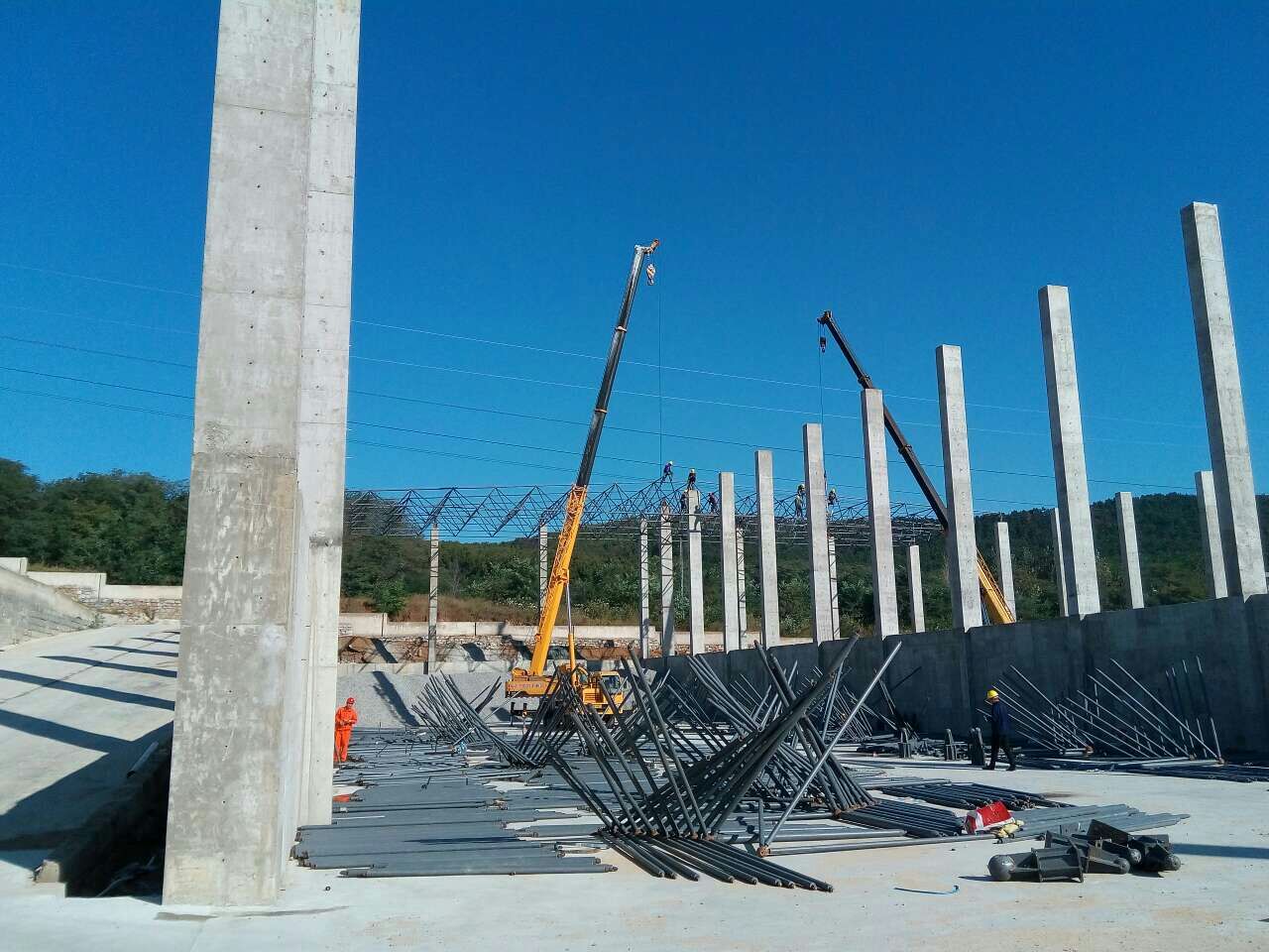 高安搅拌站网架